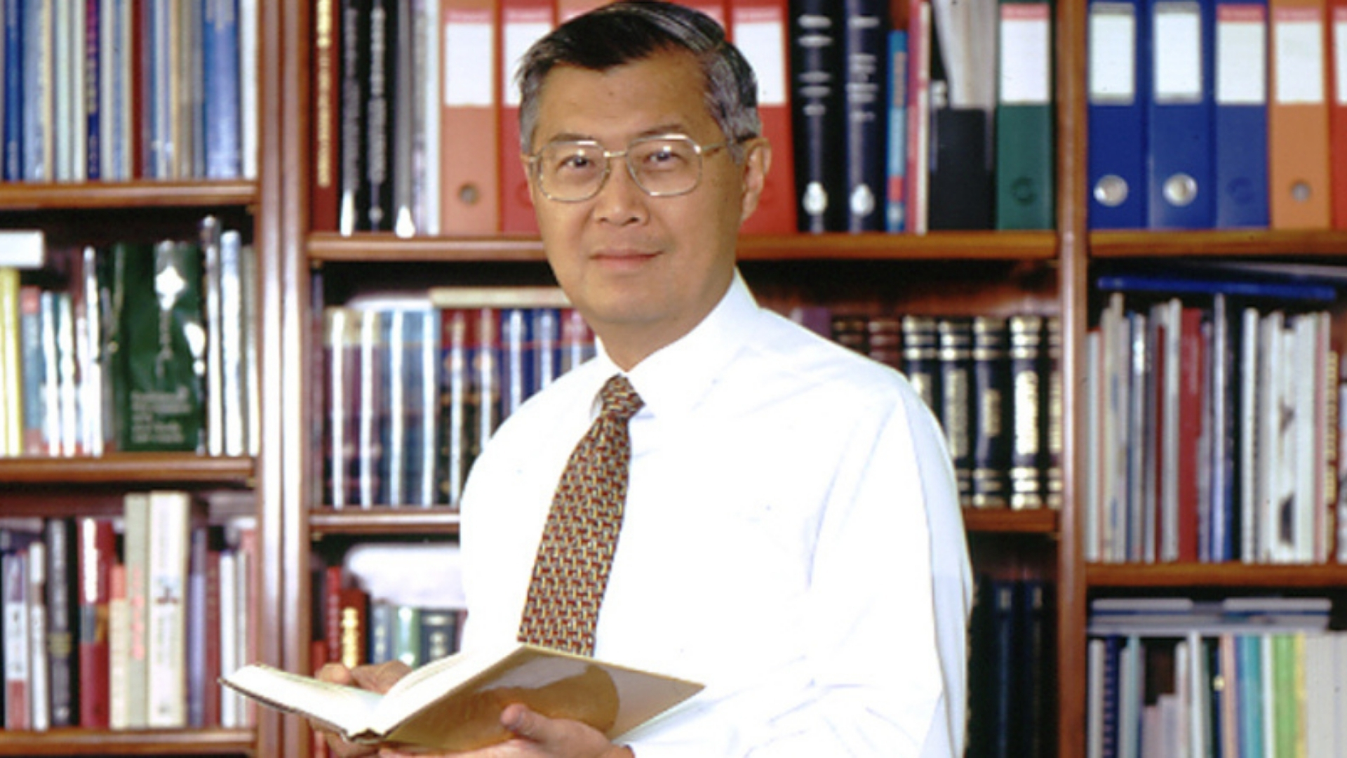 HKUST Milestone 1988 Prof Chia Wei Woo
